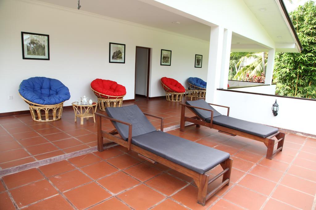 Oreeka - Katunayake Airport Transit Hotels Dış mekan fotoğraf