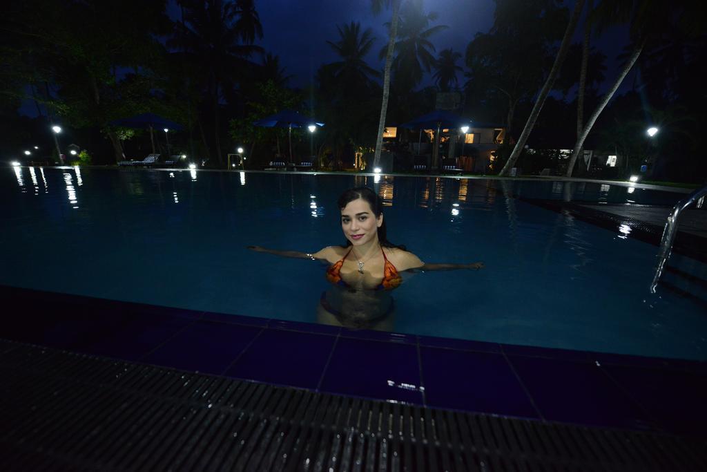 Oreeka - Katunayake Airport Transit Hotels Dış mekan fotoğraf