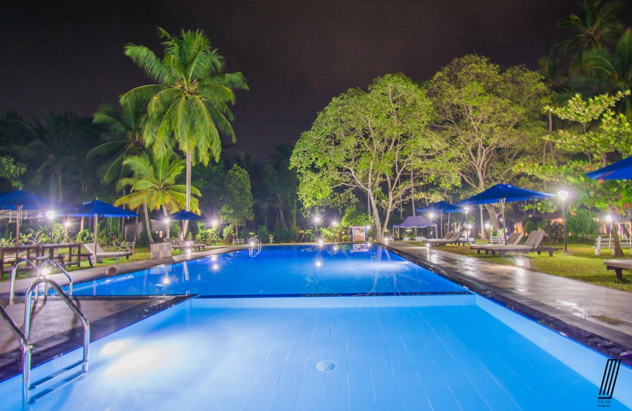 Oreeka - Katunayake Airport Transit Hotels Dış mekan fotoğraf